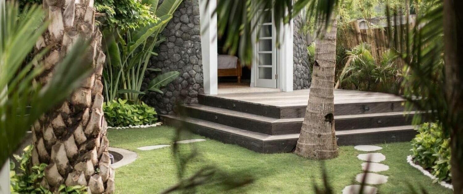 ULU-CLIFFHOUSE-Rooms-Yoyos-7-of-7-IMG_1999-1500x6301-1-1500x630